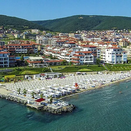 Casa Real Apart Complex